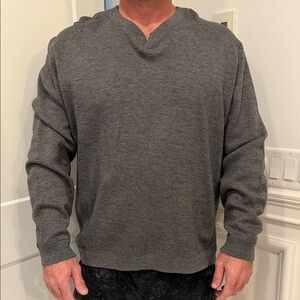Tommy Bahama Men's Gray Sweater